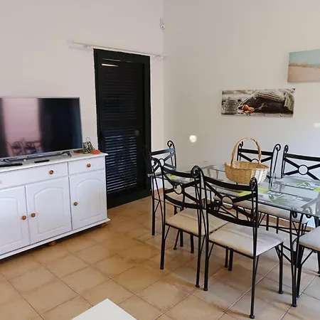 Nagallo Wohnsiedlung La Capellania By Interhome * Corralejo